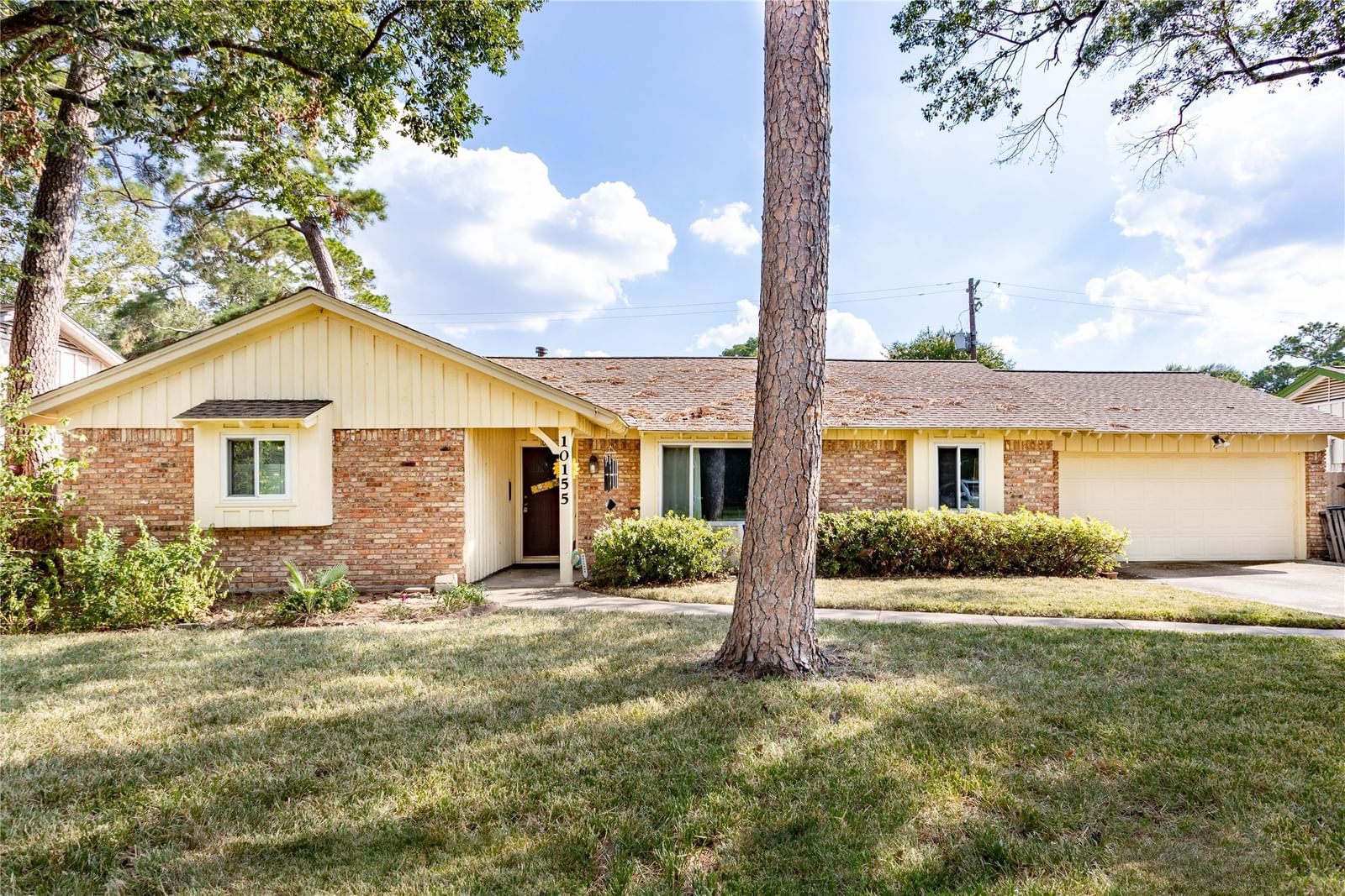 Real estate property located at 10155 Hanka, Harris, Royal Oaks Add Sec 01, Houston, TX, US