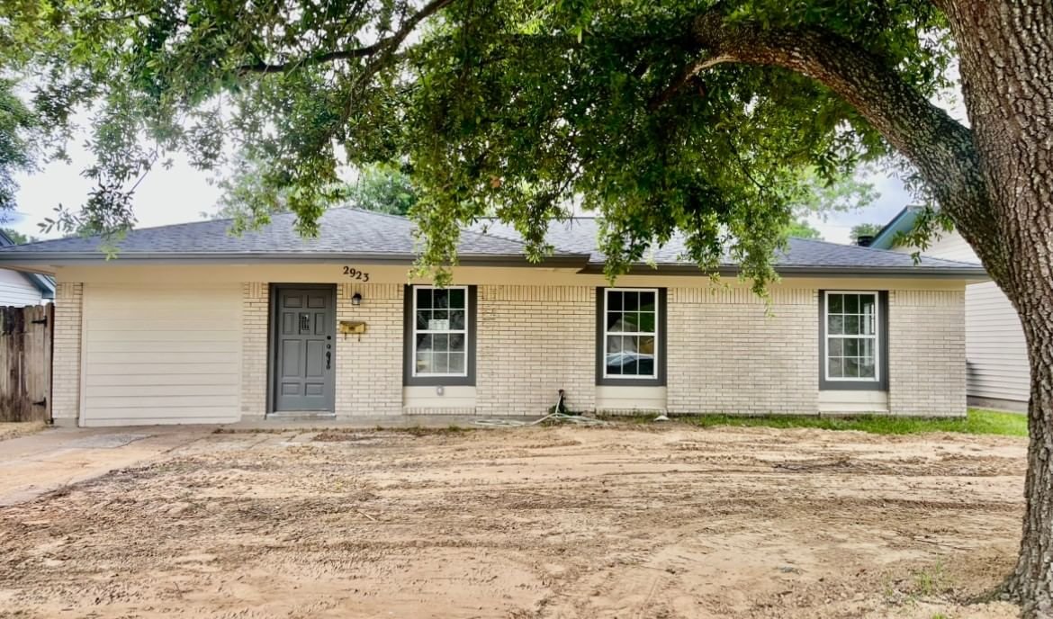 Real estate property located at 2923 Avenue L, Jefferson, Sycamore 4, Nederland, TX, US