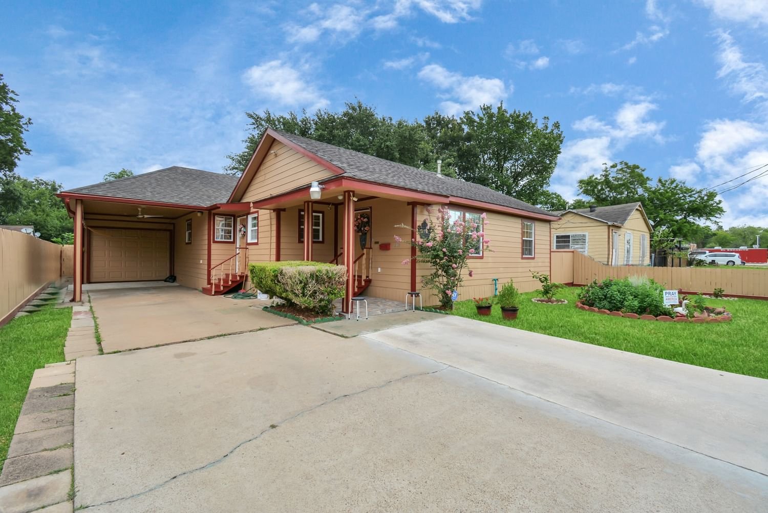 Real estate property located at 909 Whitaker, Harris, Breezy Side Sec 01, Pasadena, TX, US