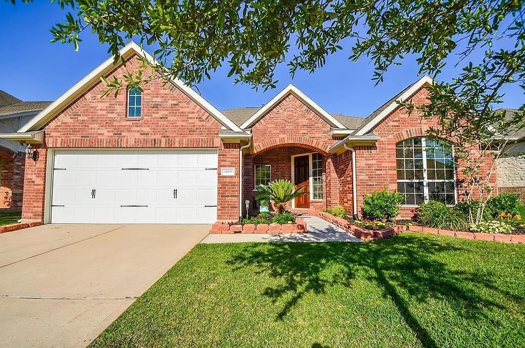 Real estate property located at 10911 Reston Point, Fort Bend, Canyon Gate At Westheimer Lakes Sec 2, Richmond, TX, US