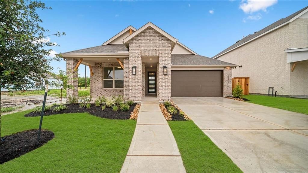 Real estate property located at 12343 Grassy Bend, Chambers, Riceland, Mont Belvieu, TX, US