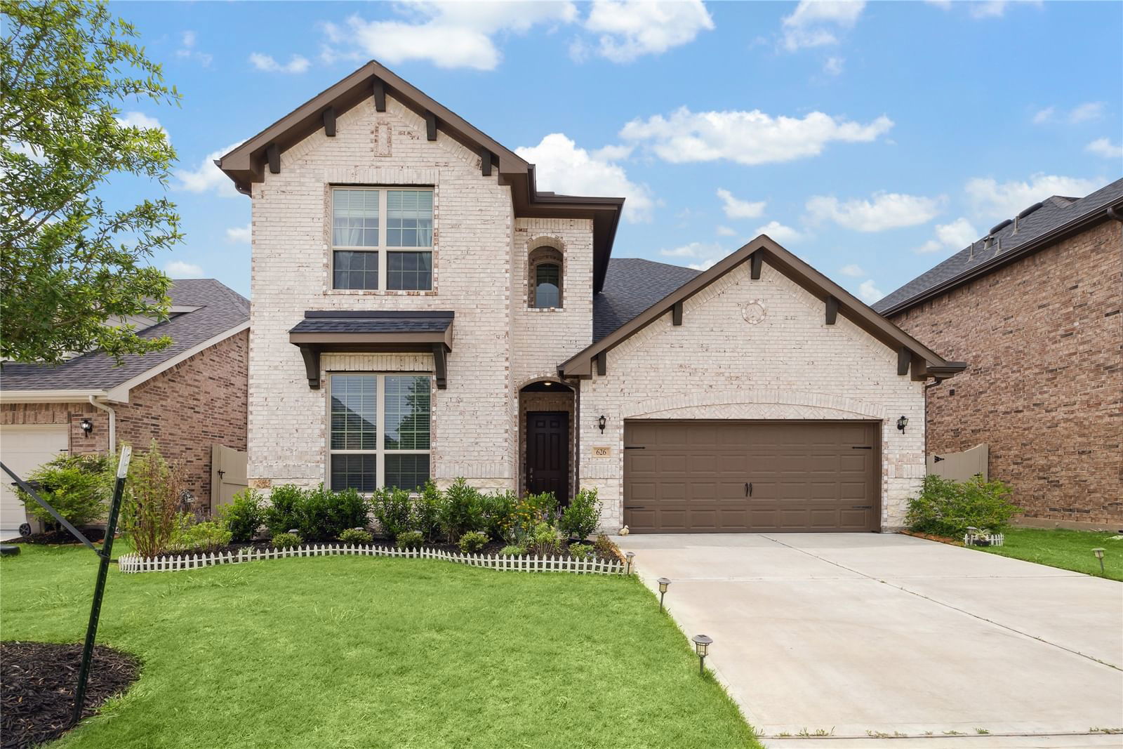 Real estate property located at 626 Round Lake, Fort Bend, Summer Lakes, Rosenberg, TX, US