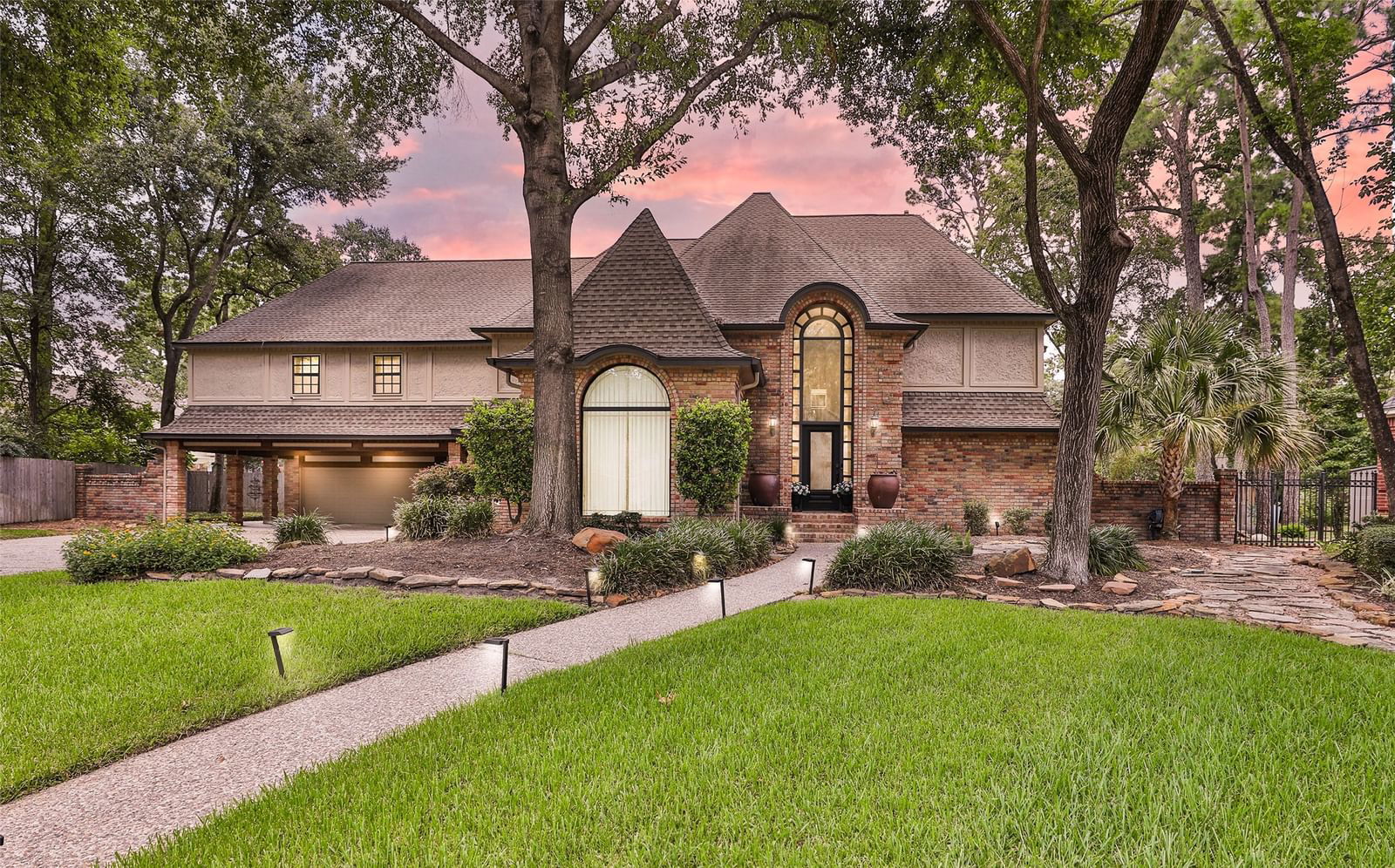 Real estate property located at 11802 Primwood, Harris, Lakewood Forest, Houston, TX, US