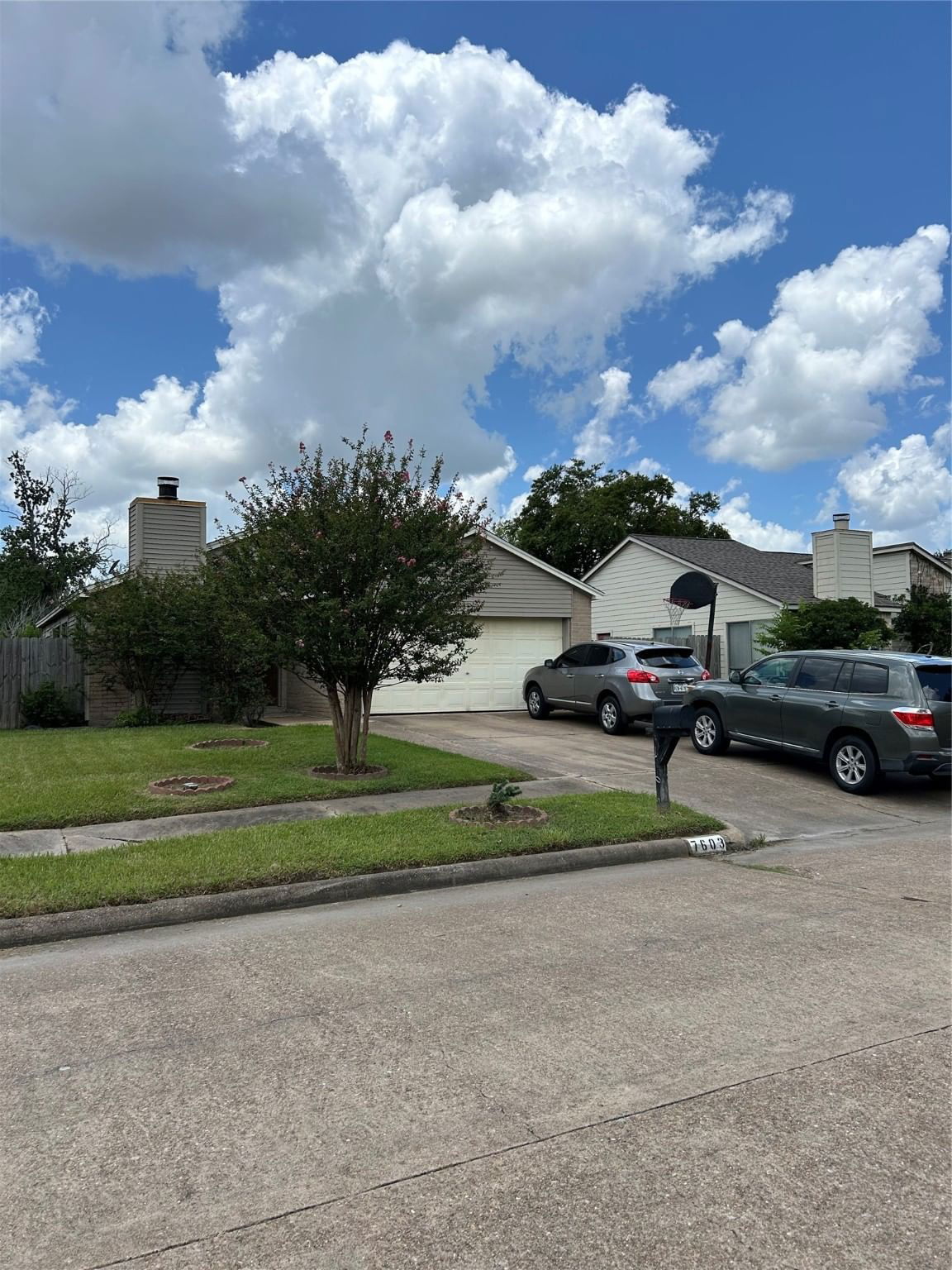 Real estate property located at 7603 Pepperbrook, Harris, Chimney Hill Sec 03, Houston, TX, US
