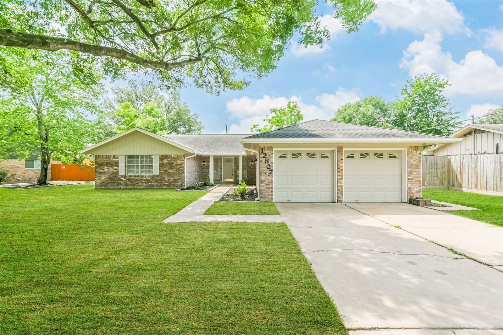 Real estate property located at 12827 Rose Ann, Fort Bend, Bbb & C Ry, Stafford, TX, US