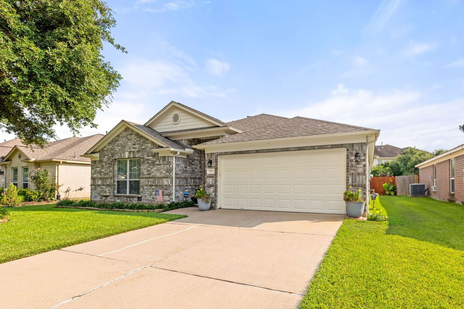 Real estate property located at 3210 Dogwood Knoll, Fort Bend, Fairpark Village Sec 1, Rosenberg, TX, US