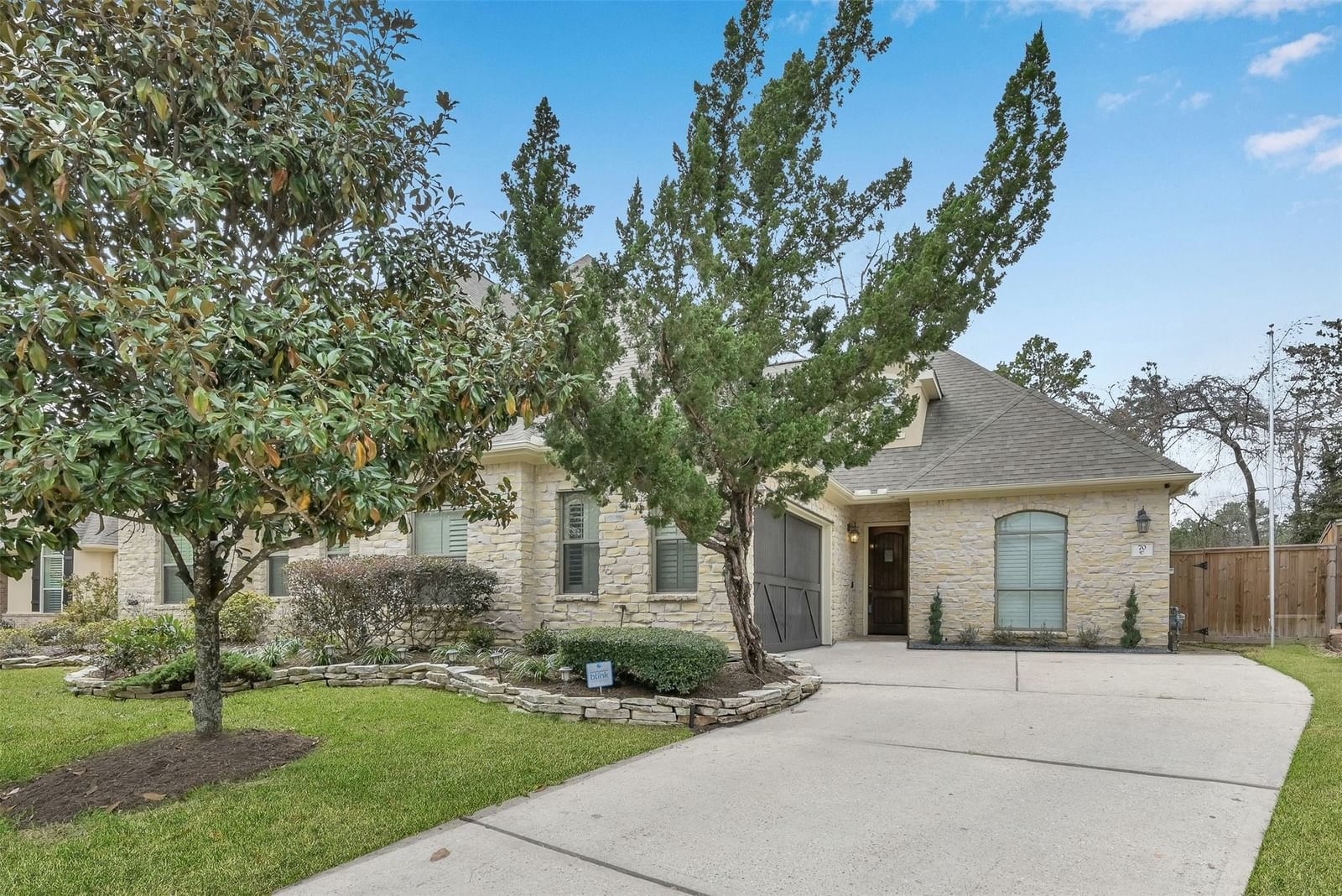 Real estate property located at 70 Mill Point, Montgomery, Wdlnds Village Grogans Ml 67, The Woodlands, TX, US