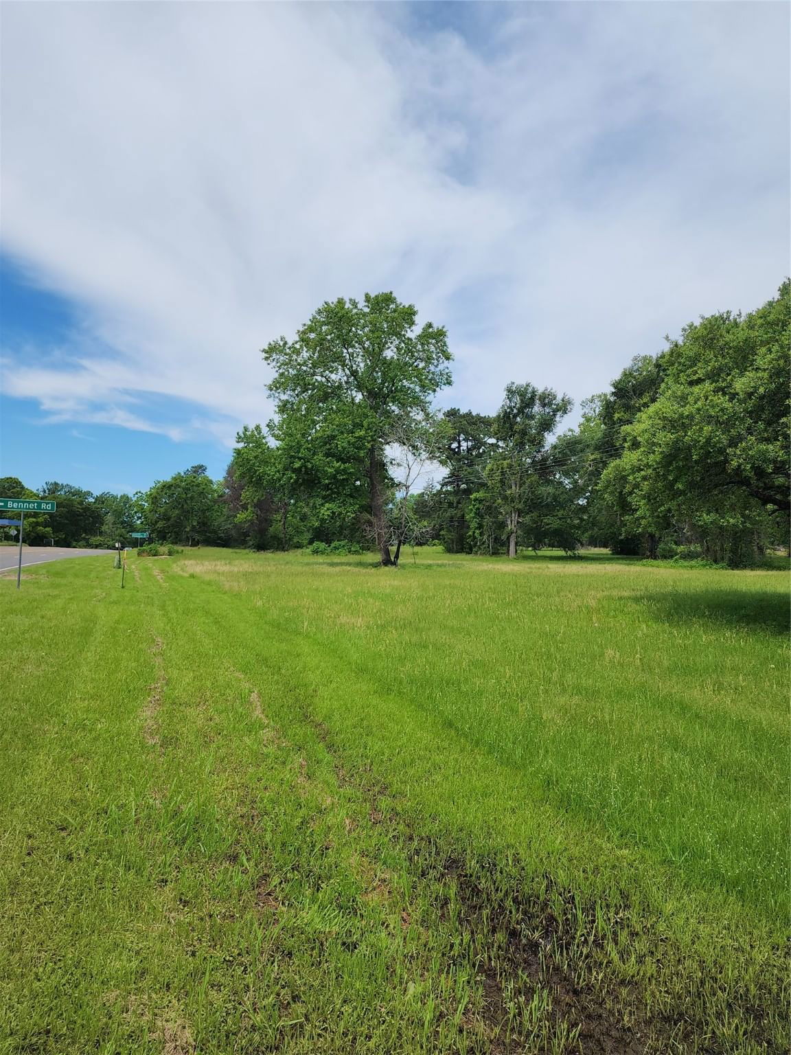 Real estate property located at 1191 US Highway 190, San Jacinto, None, Oakhurst, TX, US