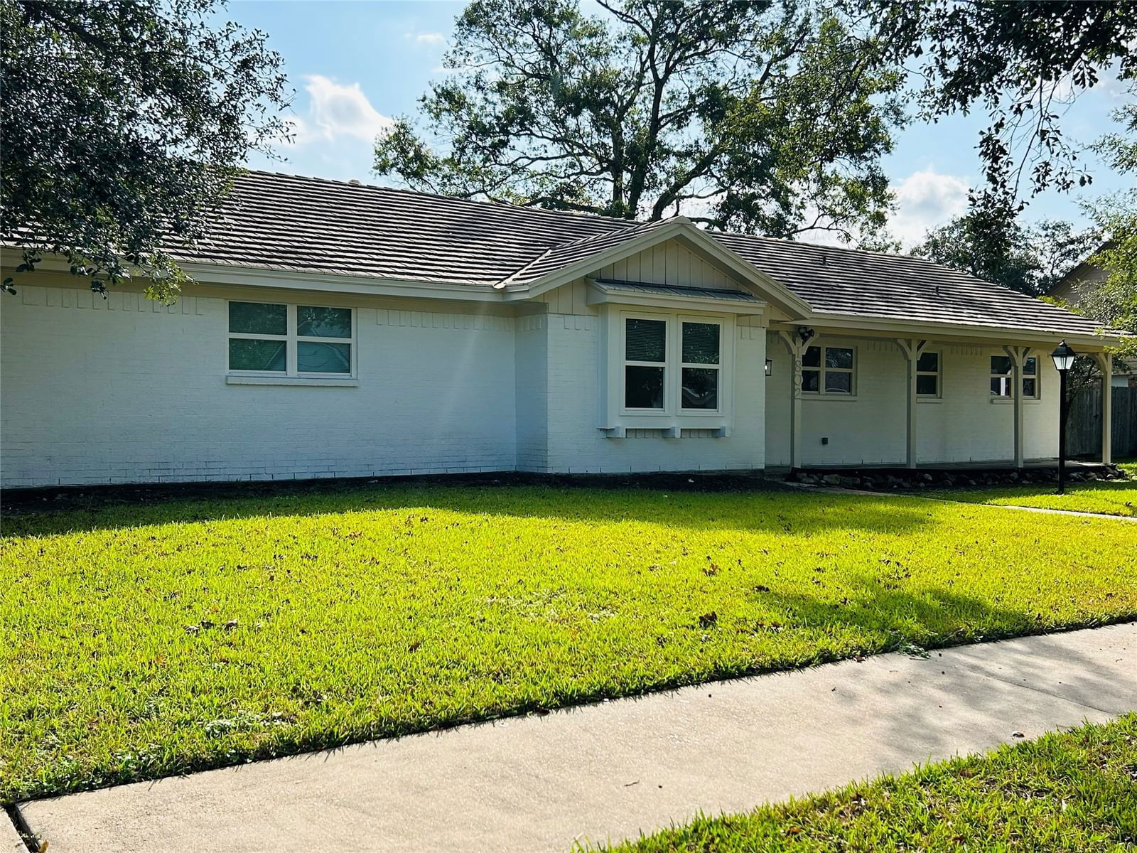 Real estate property located at 1802 Sleepy Creek, Brazoria, Woodcreek Sec 1-2-2a-3-4 Pear, Pearland, TX, US