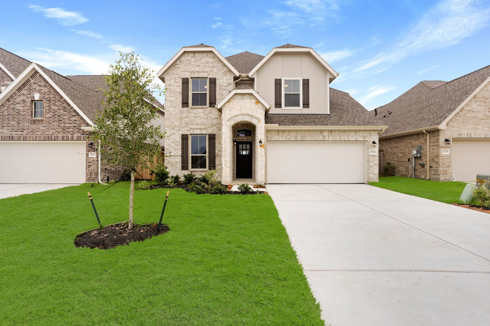 Real estate property located at 1711 Warm Breeze, Brazoria, Windrose Green Sec 1, Angleton, TX, US