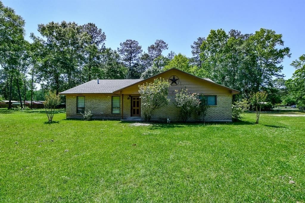 Real estate property located at 23814 Oakwood, Montgomery, Splendora, TX, US