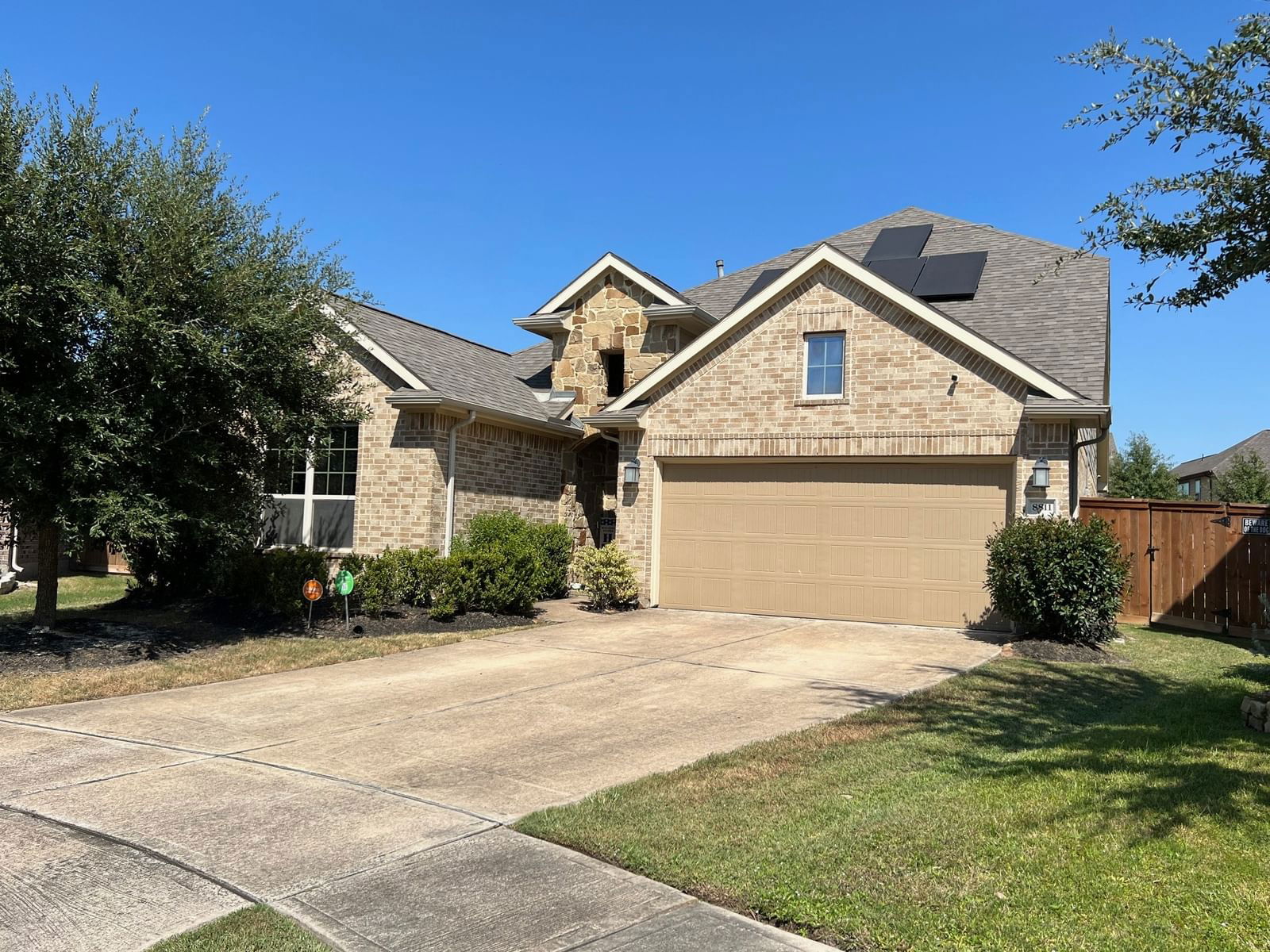 Real estate property located at 8811 Sweetbells, Harris, Towne Lake Greene, Cypress, TX, US