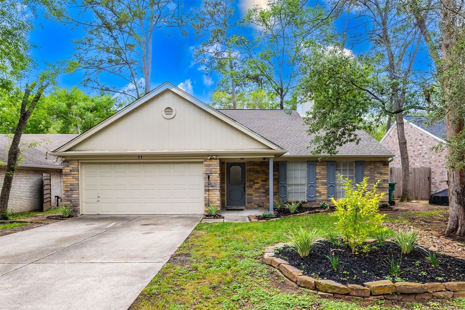 Real estate property located at 11 Lazy Morning, Montgomery, Wdlnds Village Indian Sprg 01, The Woodlands, TX, US