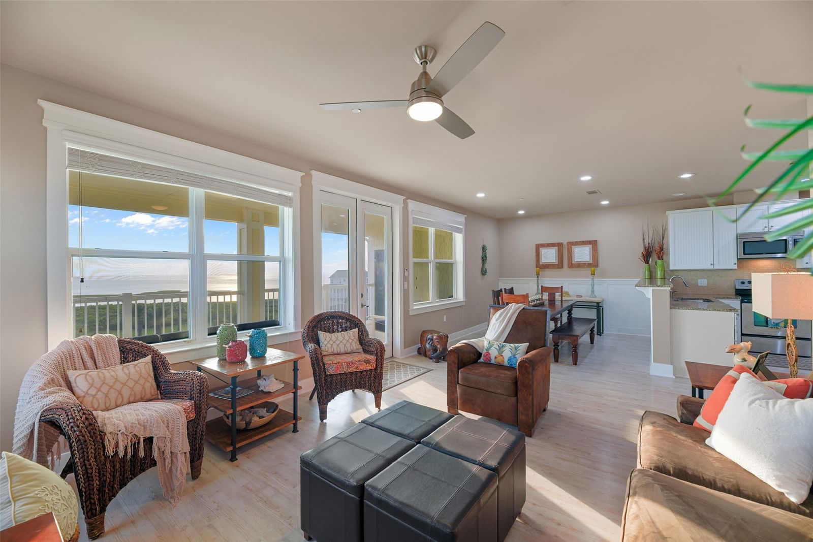 Real estate property located at 27010 Estuary #303, Galveston, Pointe West, Galveston, TX, US