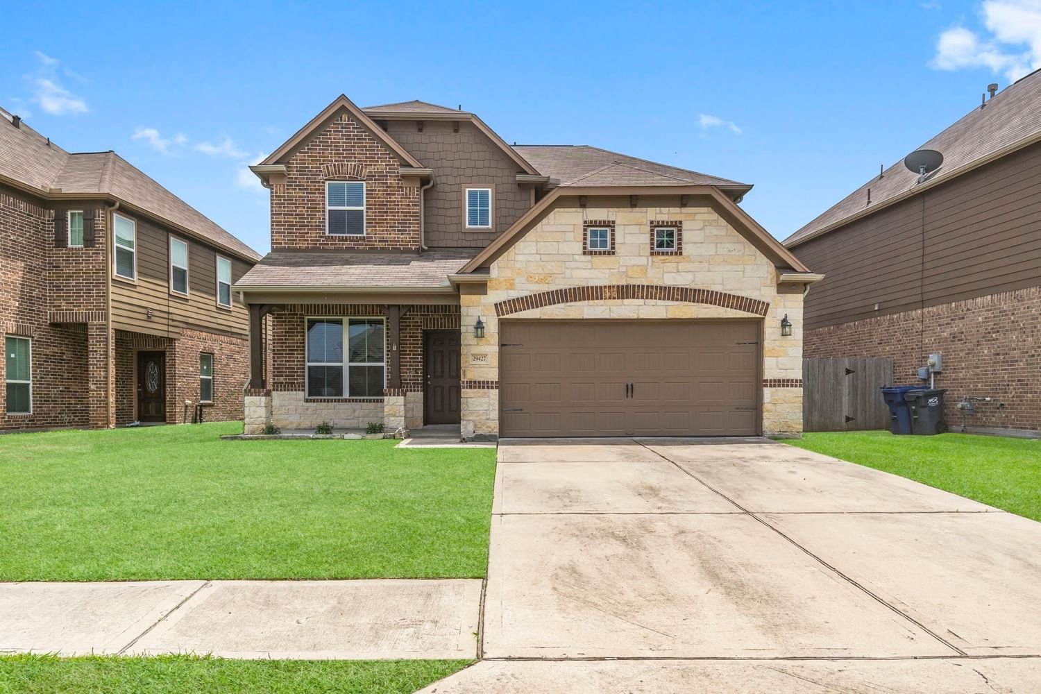 Real estate property located at 29427 Ridge Clearing, Montgomery, Forest Village 08, Spring, TX, US