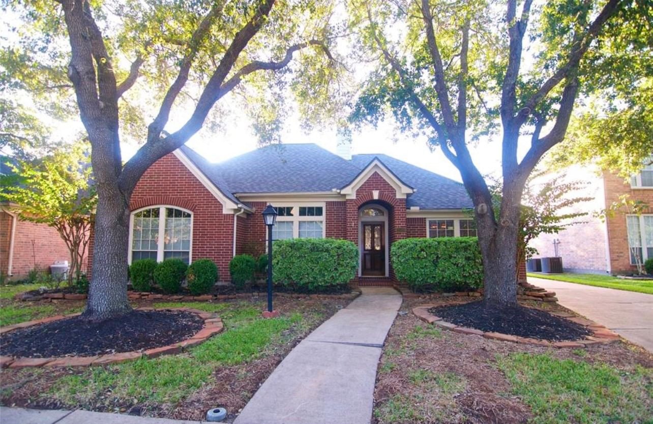 Real estate property located at 3510 Shadow Bluff, Harris, Shadowlake Sec 07, Houston, TX, US
