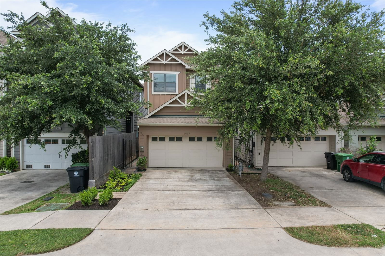 Real estate property located at 1917 15th C, Harris, Landing Pk/West 15th Street, Houston, TX, US