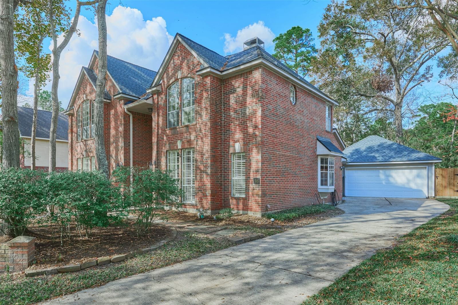 Real estate property located at 98 Amberglow, Montgomery, Wdlnds Village Cochrans Cr 26, The Woodlands, TX, US