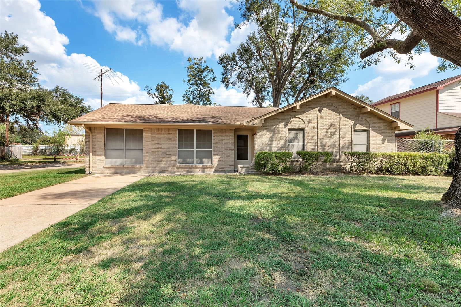 Real estate property located at 8222 Meadowshire, Harris, Northline Terrace Sec 05, Houston, TX, US