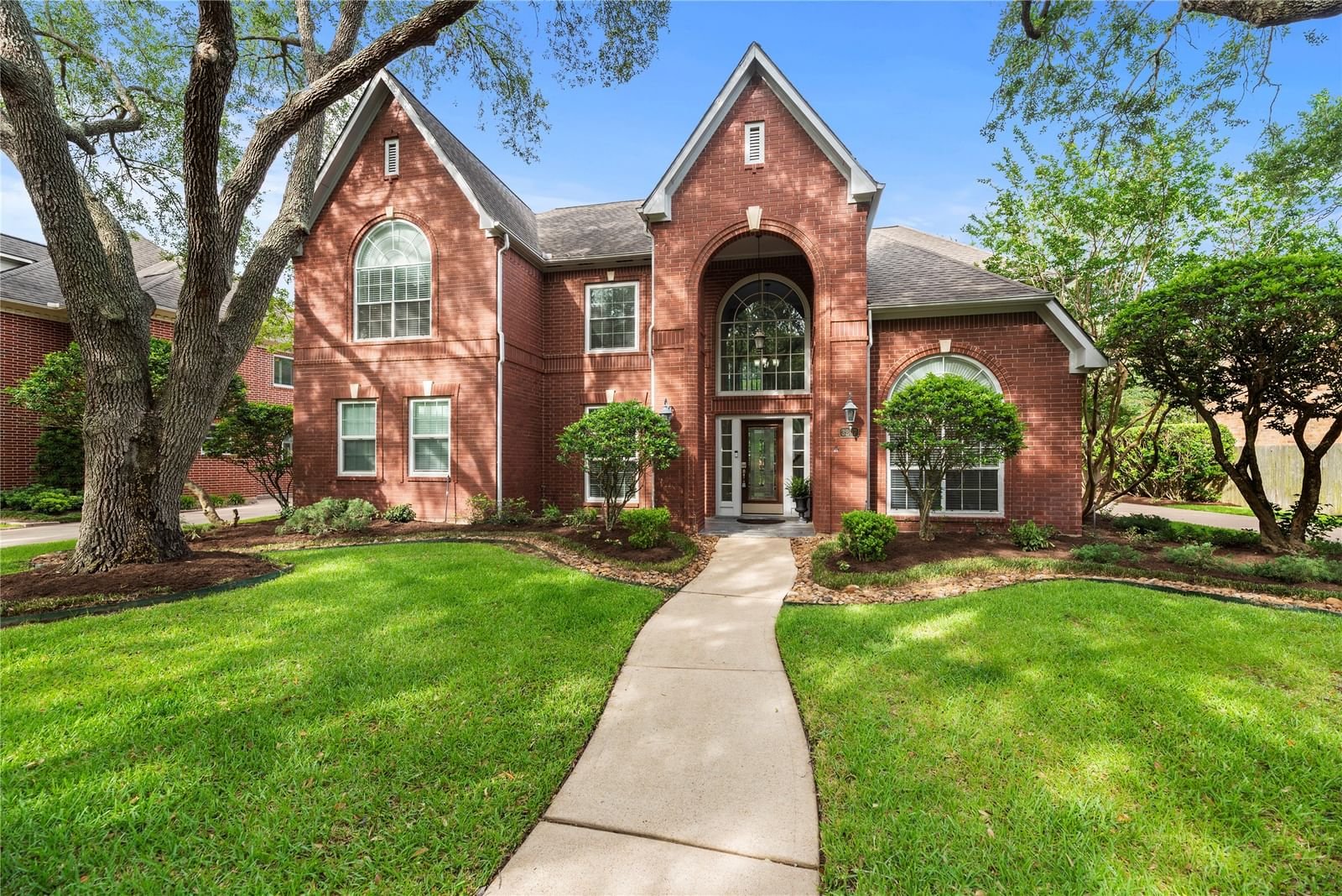 Real estate property located at 3207 Silent Spring, Fort Bend, Colony Creek, Sugar Land, TX, US