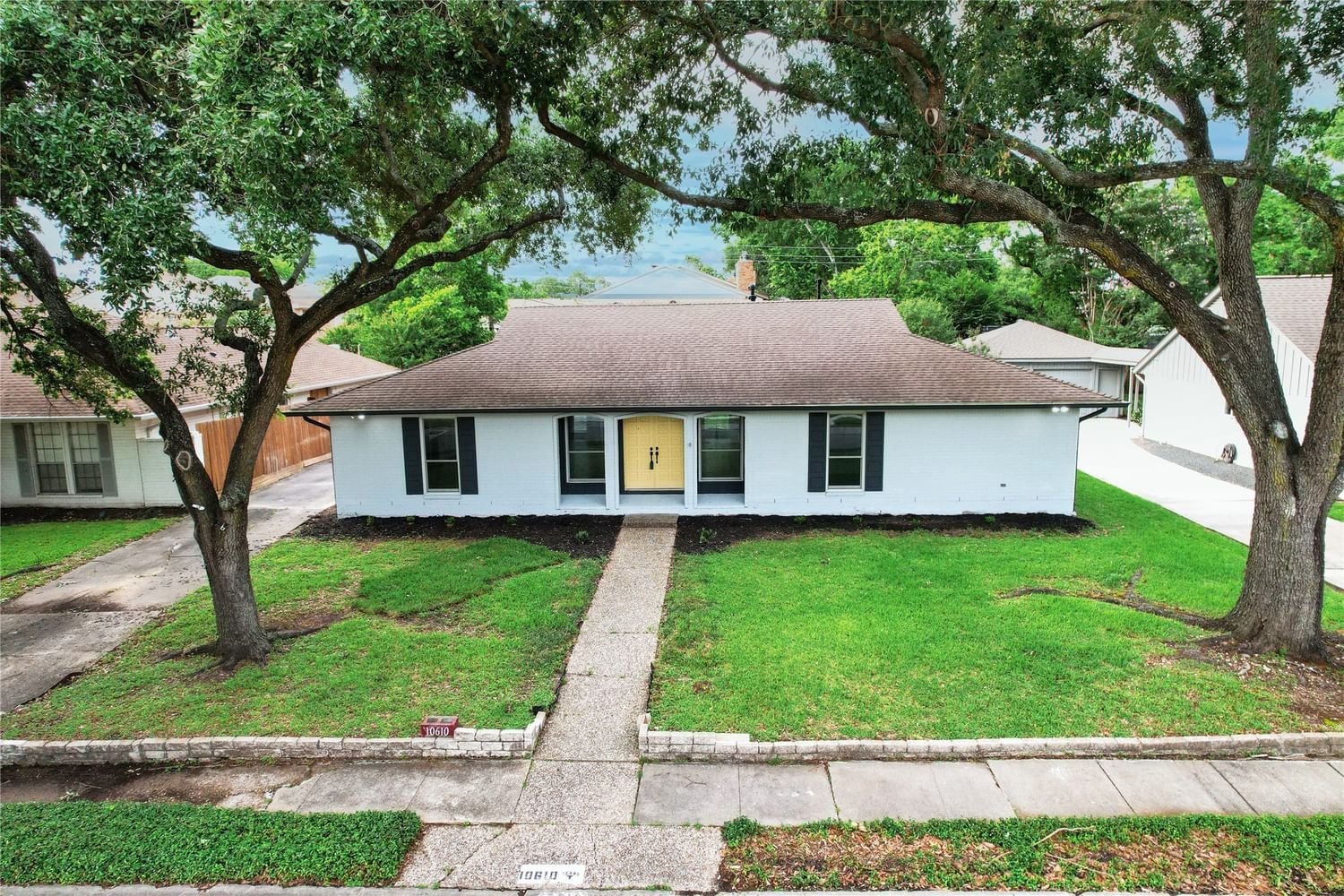 Real estate property located at 10610 Inwood, Harris, Walnut Bend Sec 03 Rep, Houston, TX, US