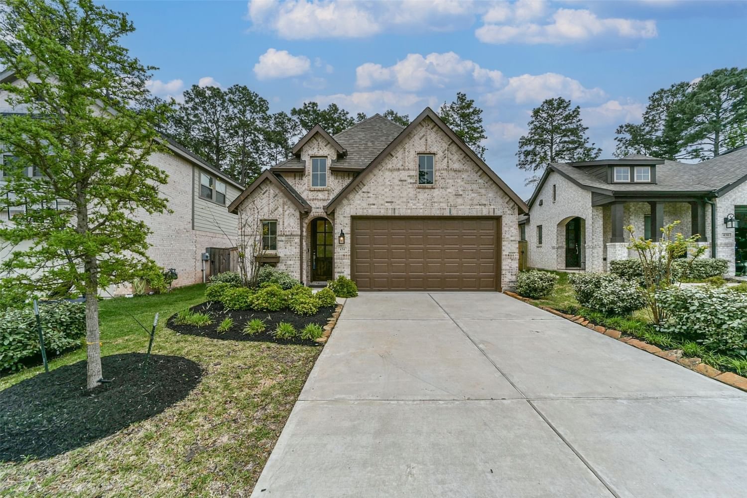 Real estate property located at 434 Soapberry Tree, Montgomery, The Woodlands Hills 14, Conroe, TX, US