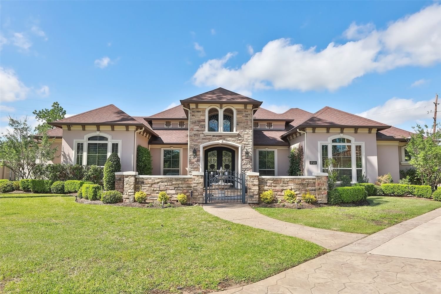 Real estate property located at 17123 Ashley Woods, Harris, Champion Woods Estates Sec 3 Pt, Spring, TX, US