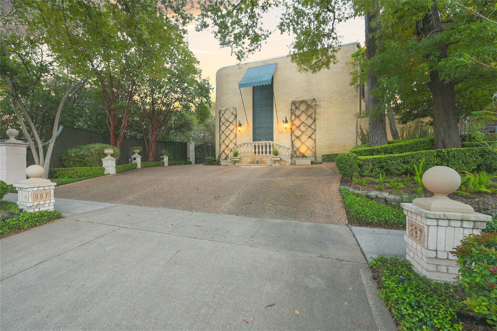 Real estate property located at 897 Kirby, Harris, River Oaks Sec 03 R/P, Houston, TX, US
