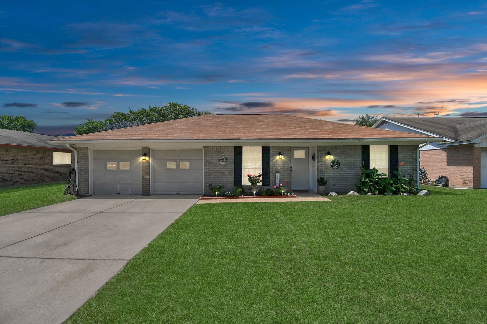 Real estate property located at 1008 Baker, Harris, Chaparral Village Sec 05, Baytown, TX, US