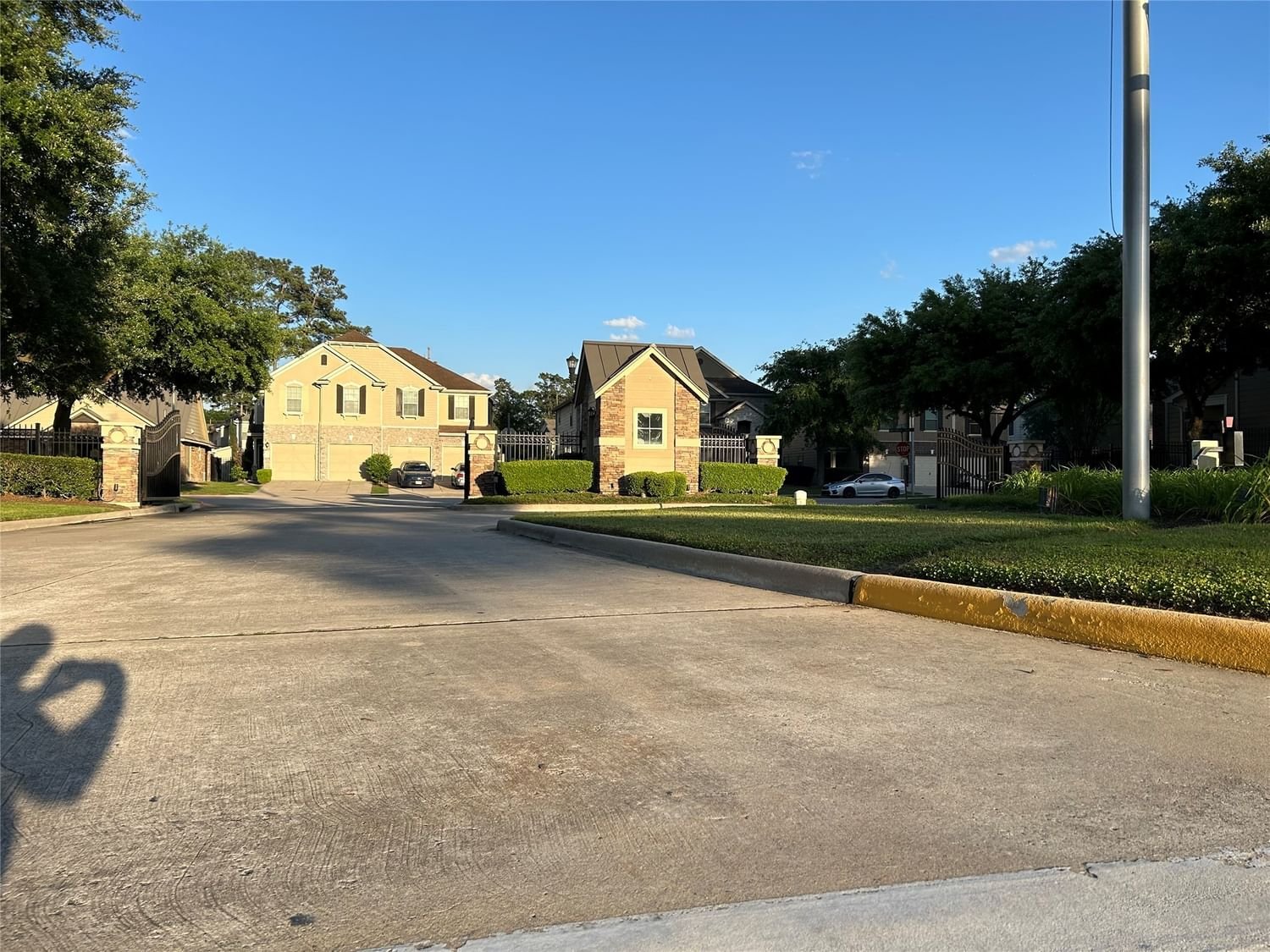 Real estate property located at 12107 Martin Creek, Harris, Lakewood Place, Tomball, TX, US
