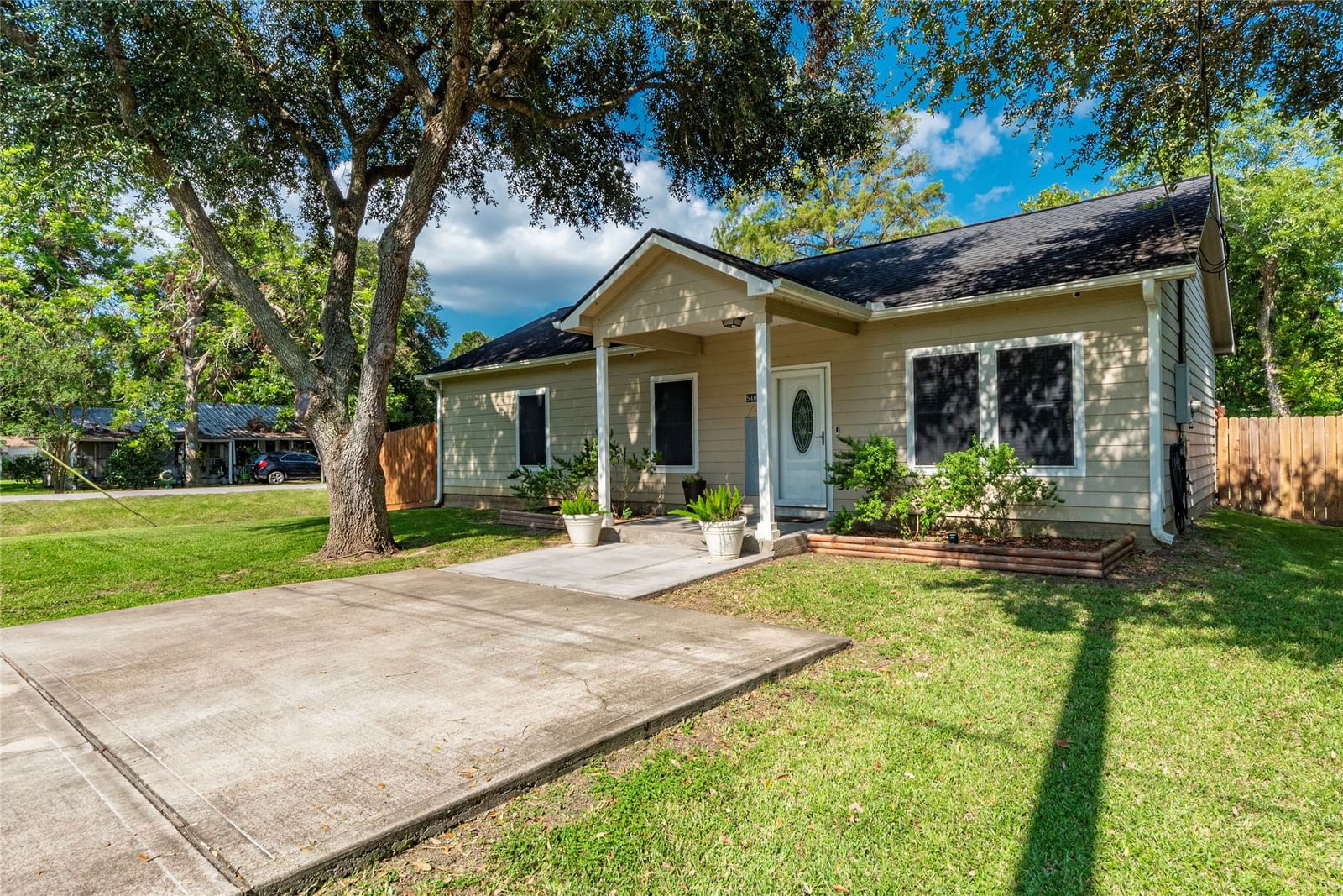 Real estate property located at 5401 Avenue I, Galveston, Wynwood Estates, Santa Fe, TX, US