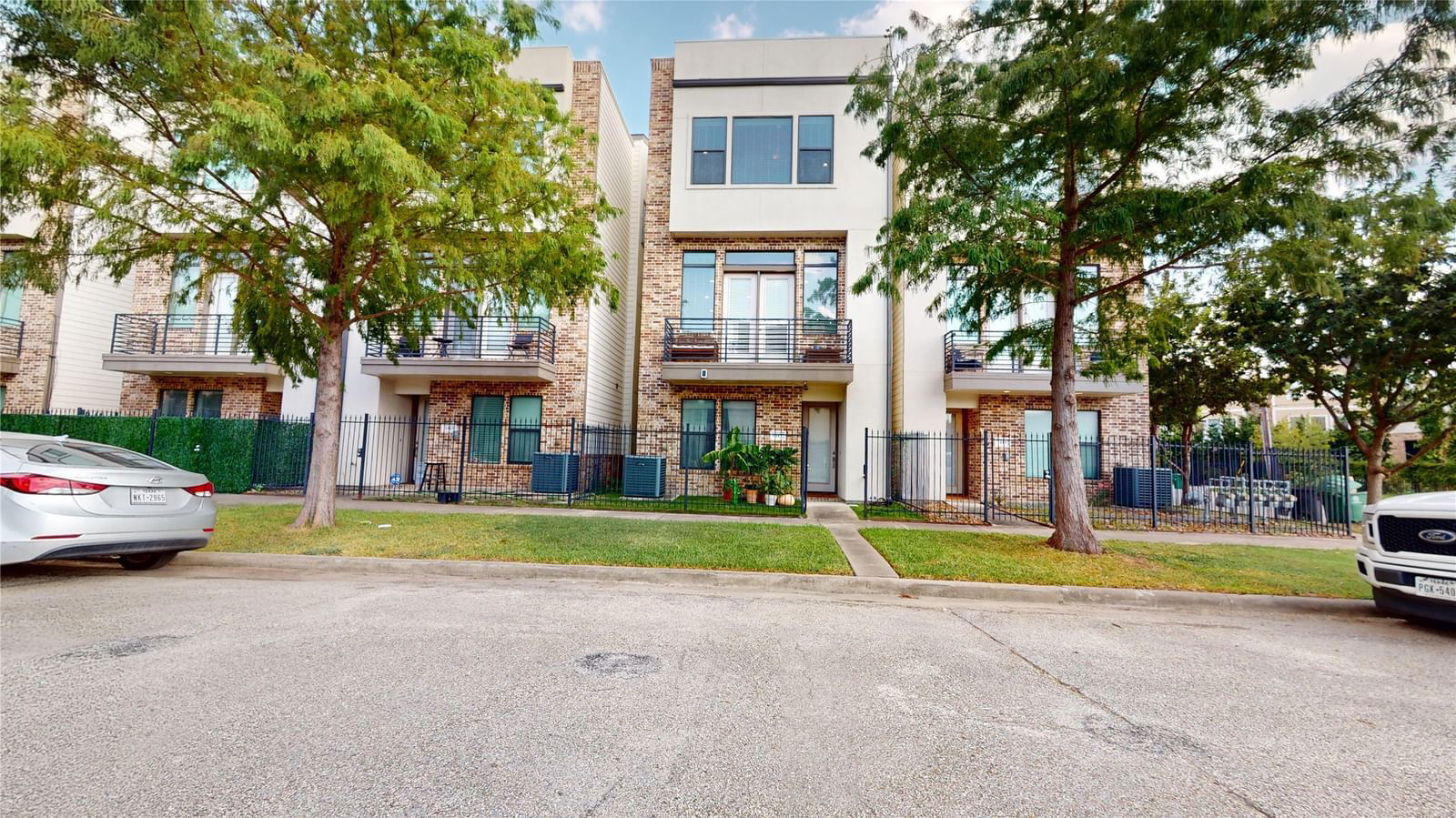 Real estate property located at 1417 Nagle, Harris, Eado Skyline Rep 1, Houston, TX, US