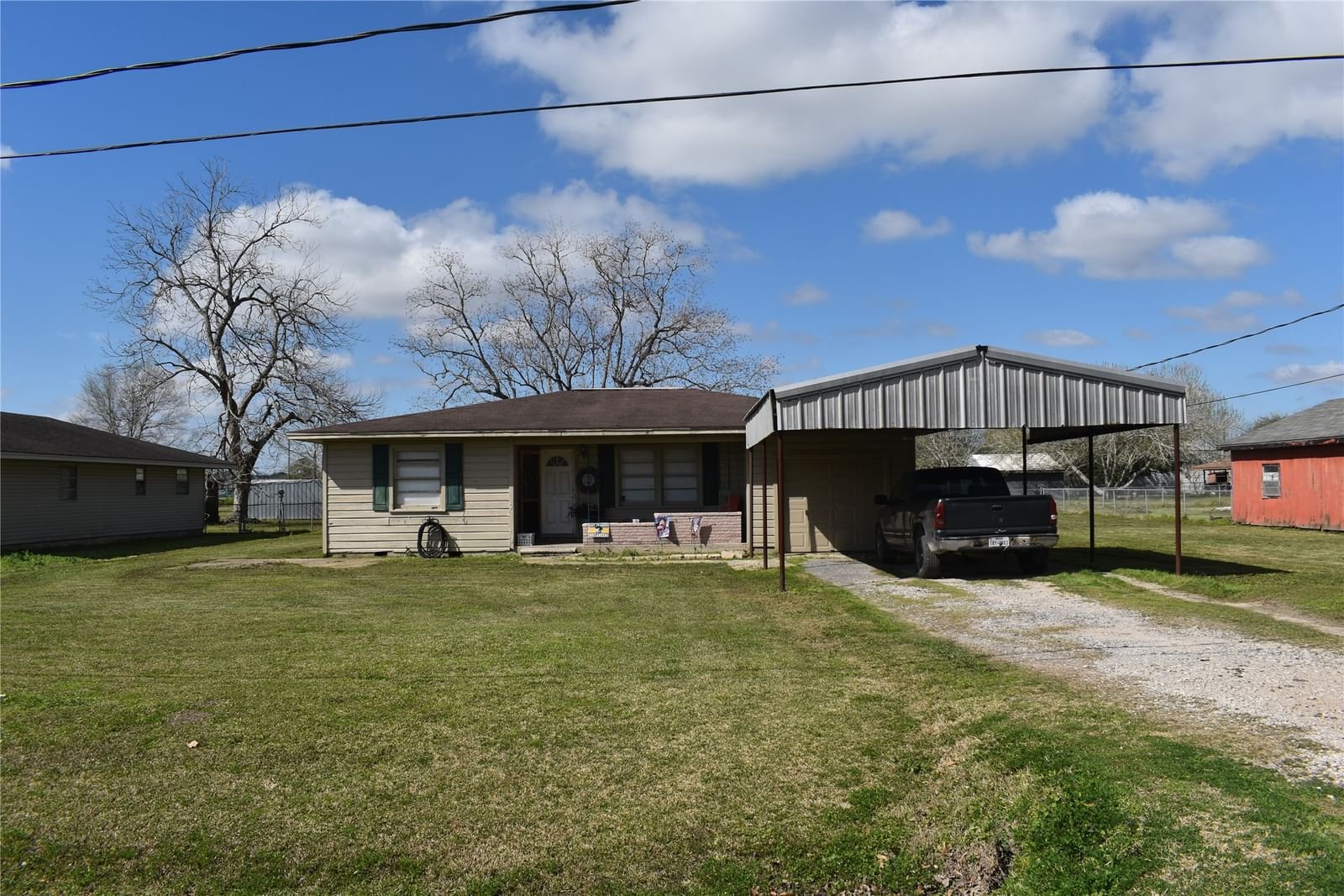 Real estate property located at 1524 SUNNY ACRES, Chambers, SUNNY ACRES, Winnie, TX, US