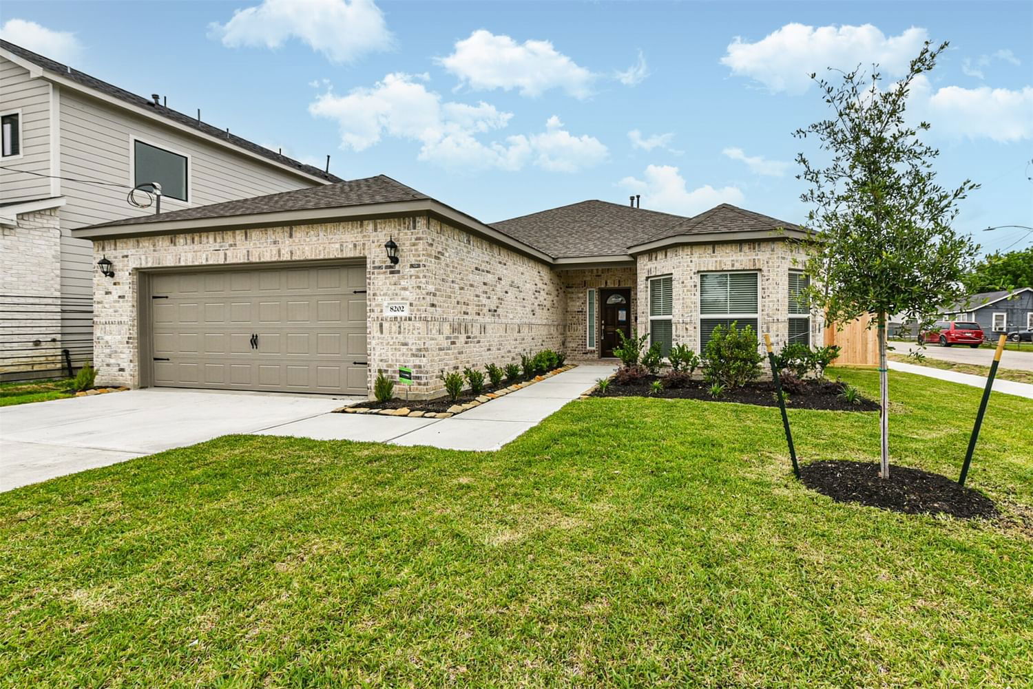Real estate property located at 8202 Grandview, Harris, Sunnyside Place, Houston, TX, US