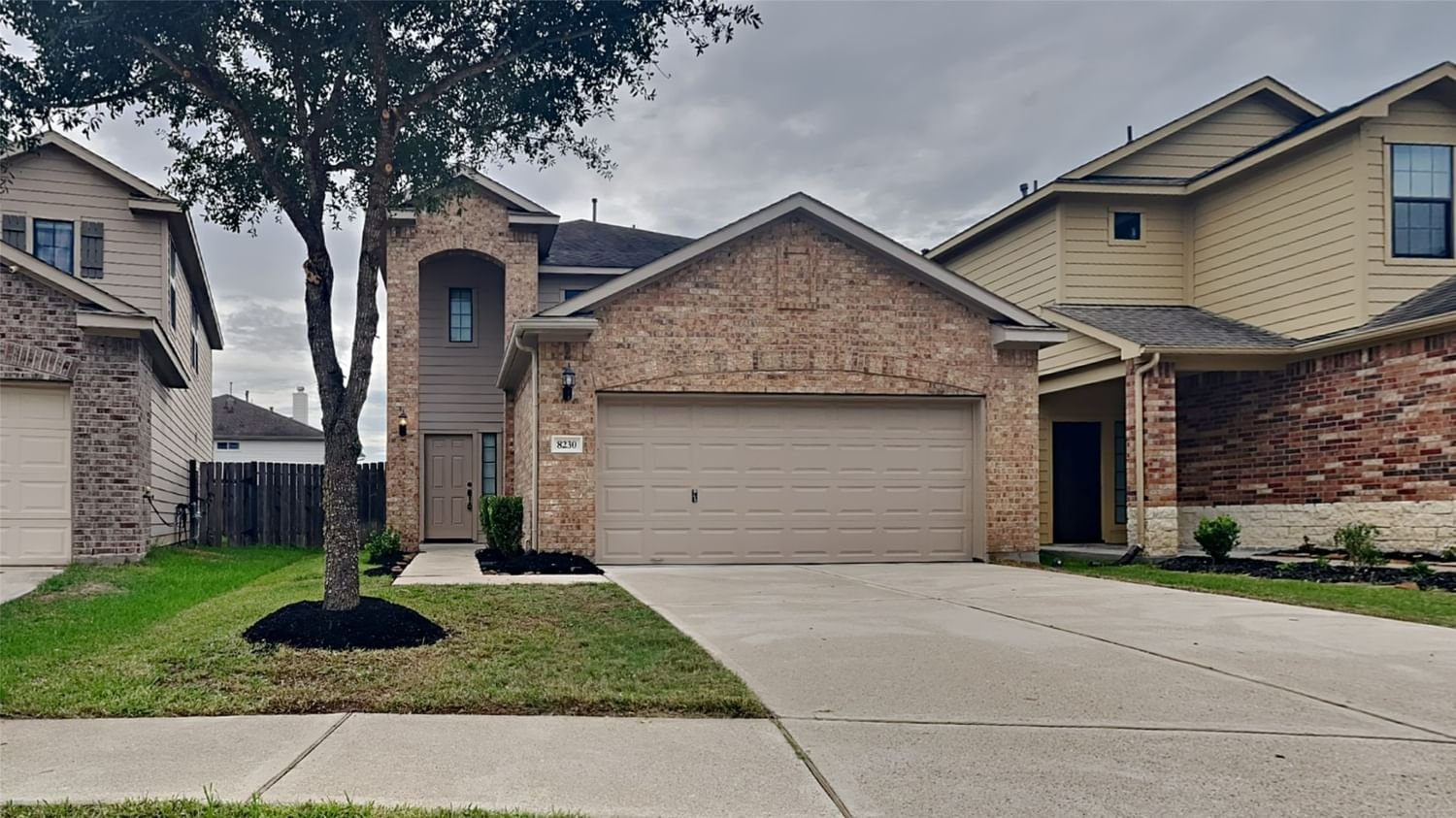 Real estate property located at 8230 Rustic Cape, Harris, Villas at Canyon Lakes West Sec 01, Cypress, TX, US
