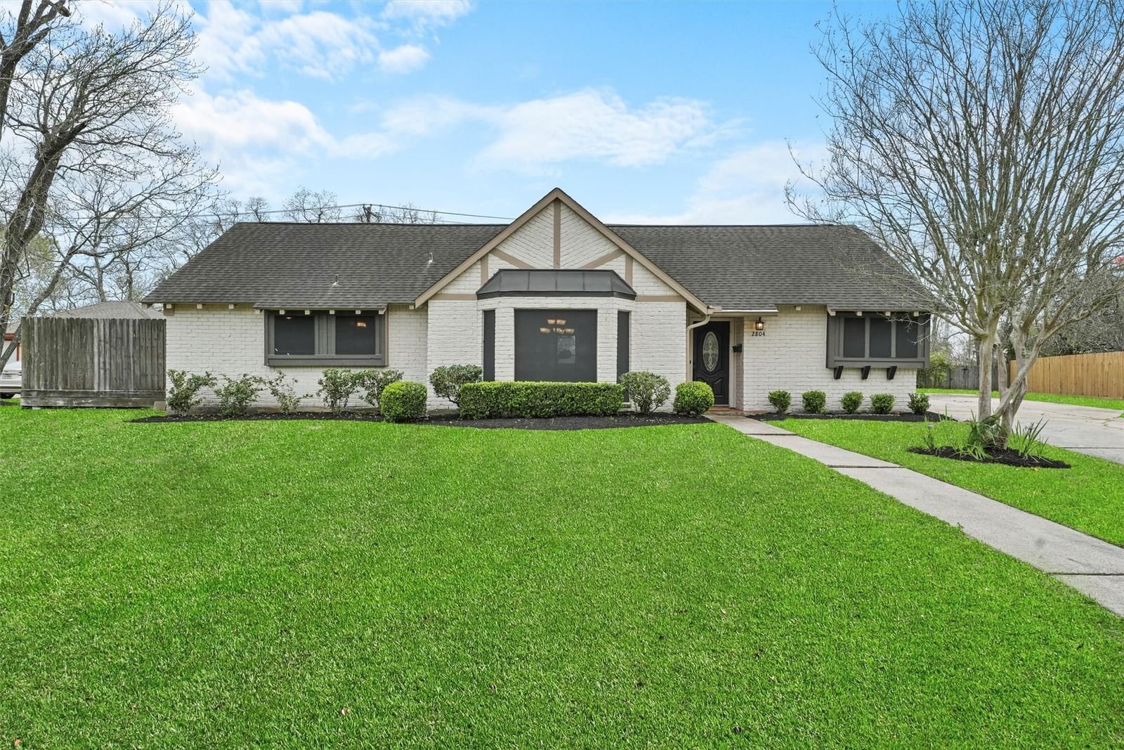 Real estate property located at 2804 Frostwood Cir, Galveston, Sherwood Oaks 2, Dickinson, TX, US