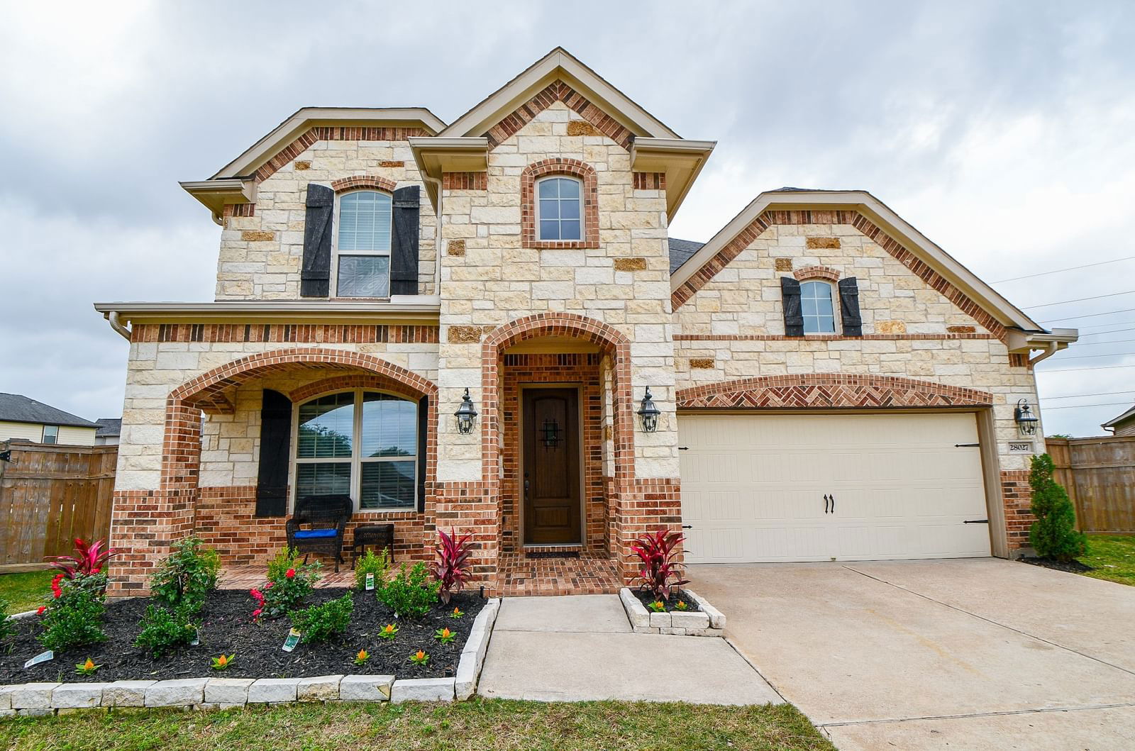 Real estate property located at 28027 Silver Dawn, Fort Bend, Creek Falls At Cross Creek Ranch Sec 3, Fulshear, TX, US