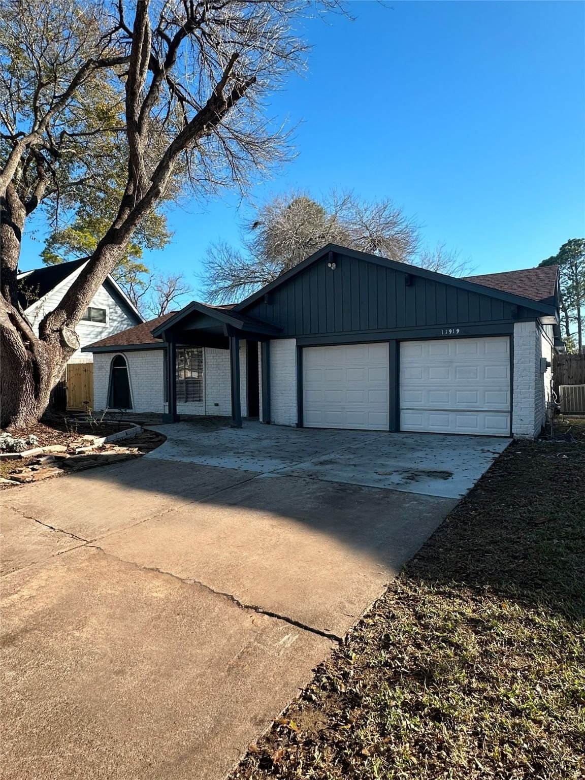 Real estate property located at 11919 Dorrance, Fort Bend, Meadows Sec, Meadows Place, TX, US