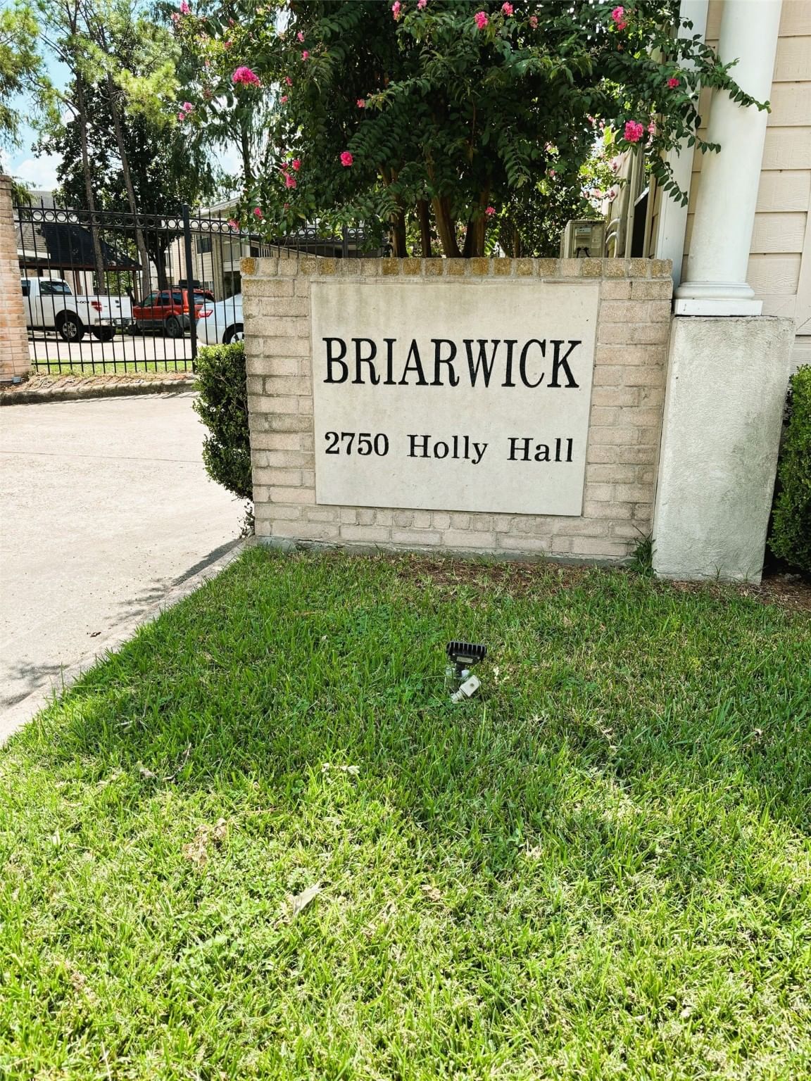 Real estate property located at 2750 Holly Hall #1612, Harris, Briarwick Condo PH01, Houston, TX, US