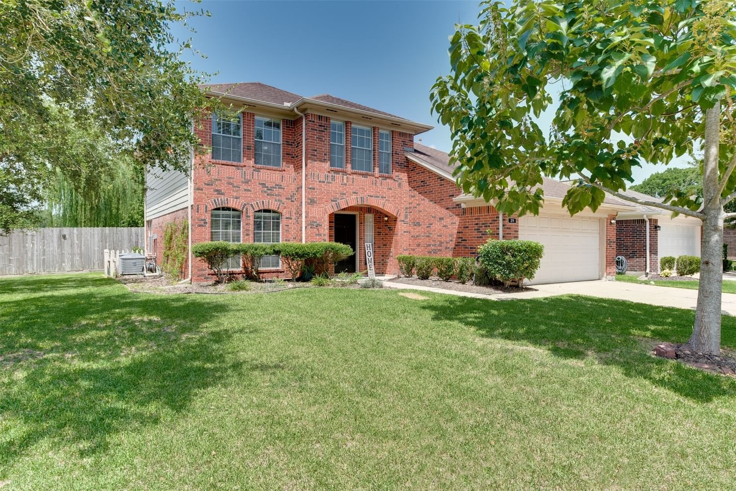 Real estate property located at 211 Wood Hollow, Galveston, Meadow Bend Sec 5 Ph 6 95, League City, TX, US