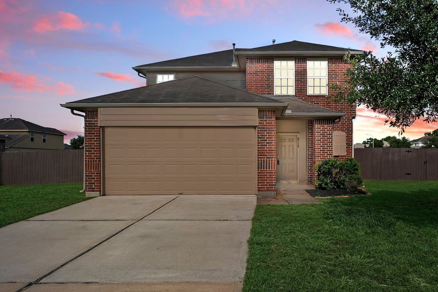 Real estate property located at 2118 Moss Bluff, Fort Bend, Bayou Crossing, Rosenberg, TX, US