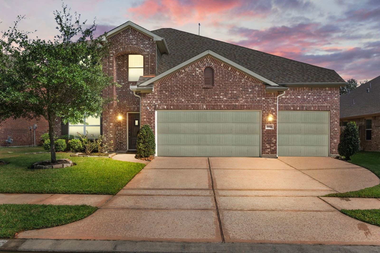 Real estate property located at 24426 Myrtle Creek, Harris, Wimbledon Falls Sec 05, Tomball, TX, US