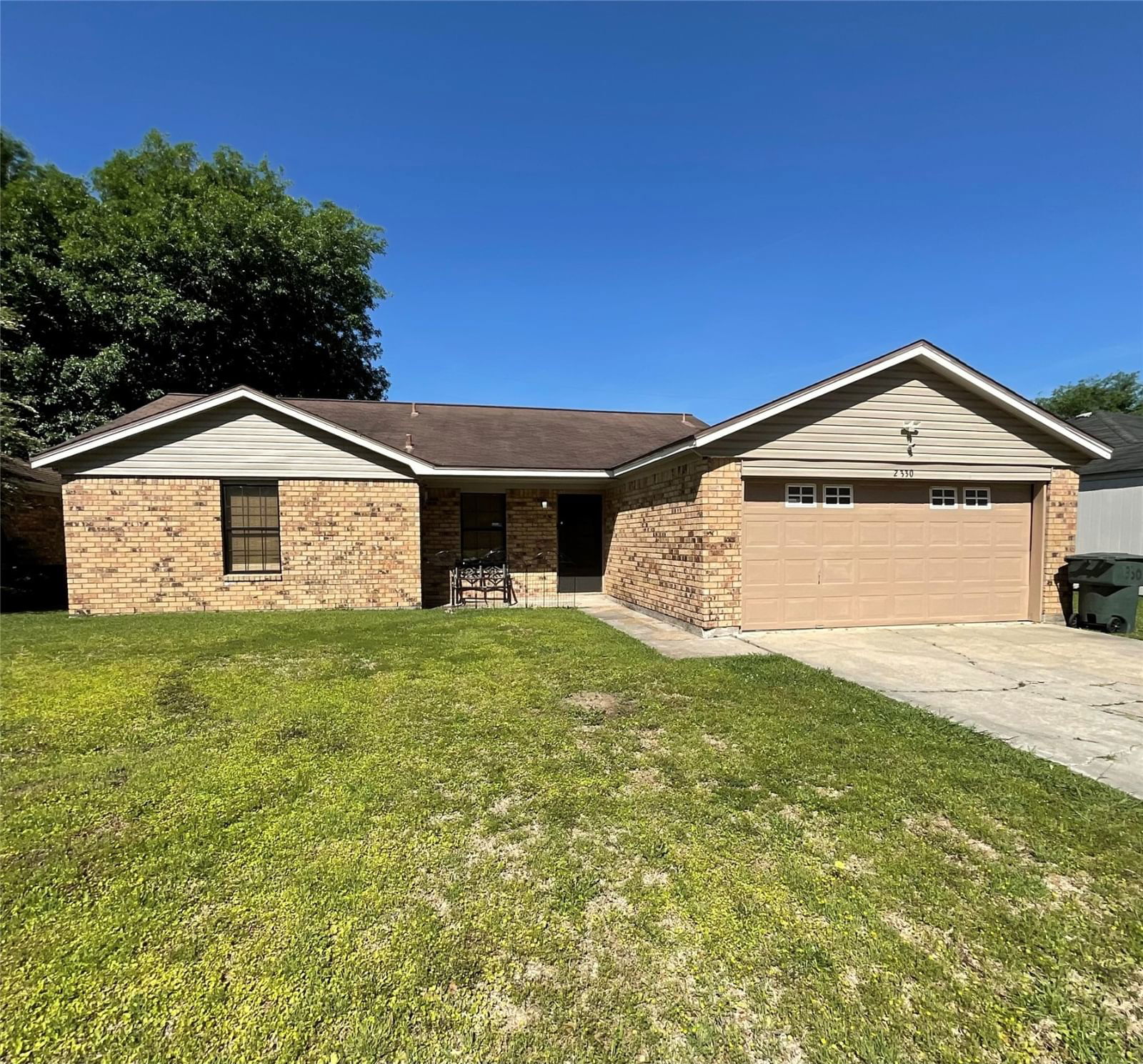 Real estate property located at 2330 Somerset, Jefferson, Somerset Village, Beaumont, TX, US