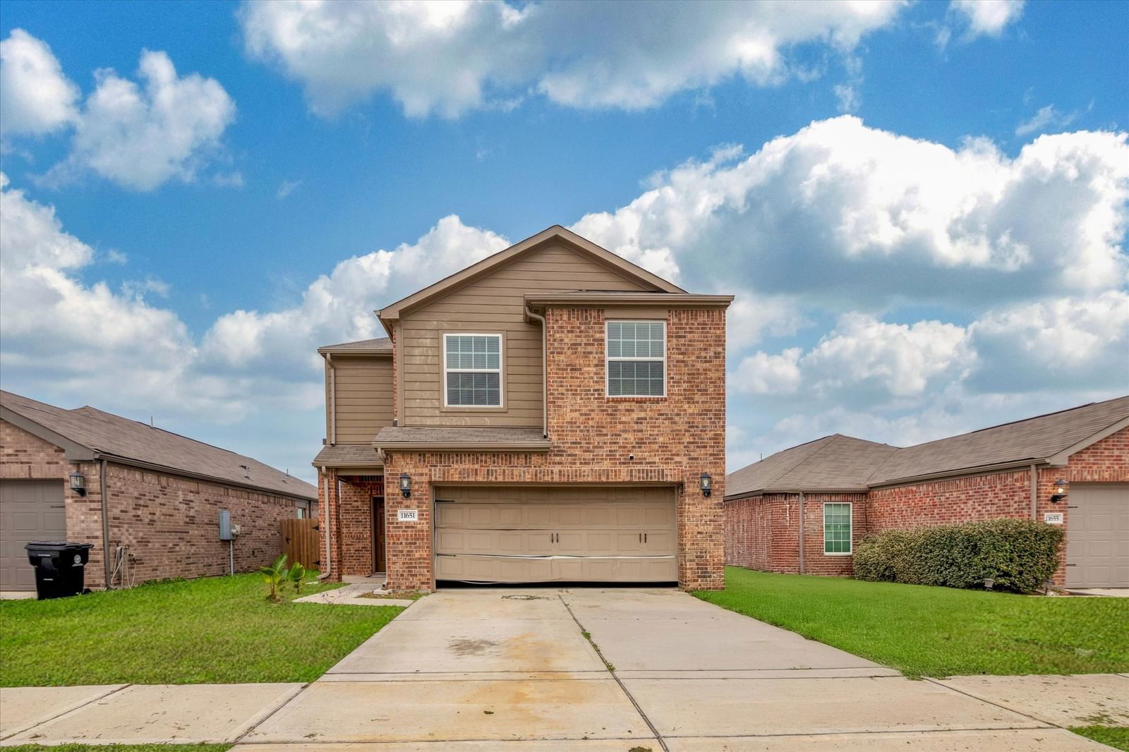 Real estate property located at 11651 El Ambar, Harris, El Tesoro Sec 3, Houston, TX, US