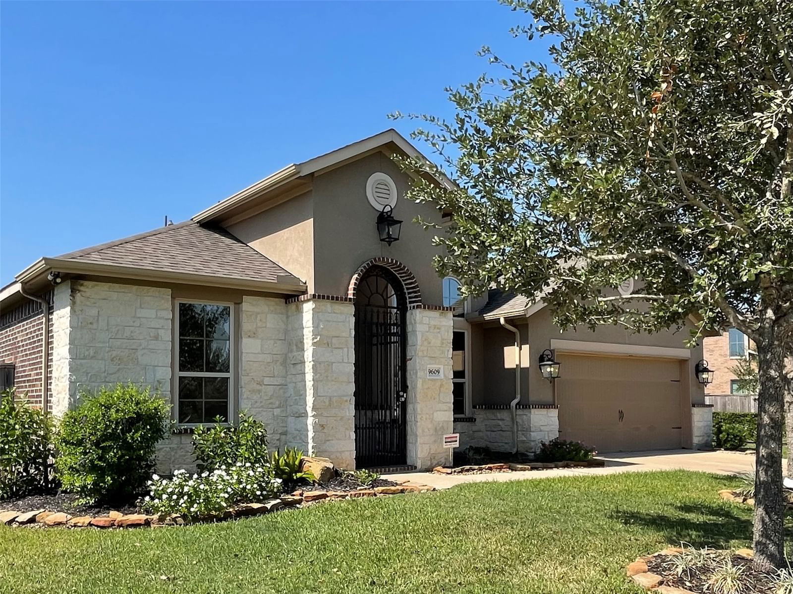 Real estate property located at 9609 Eden Ridge, Brazoria, Pearland Lakes Sec 1, Pearland, TX, US