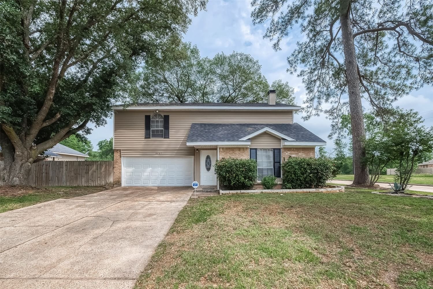 Real estate property located at 3327 Crossman, Montgomery, Country Colony 03 A535, Porter, TX, US