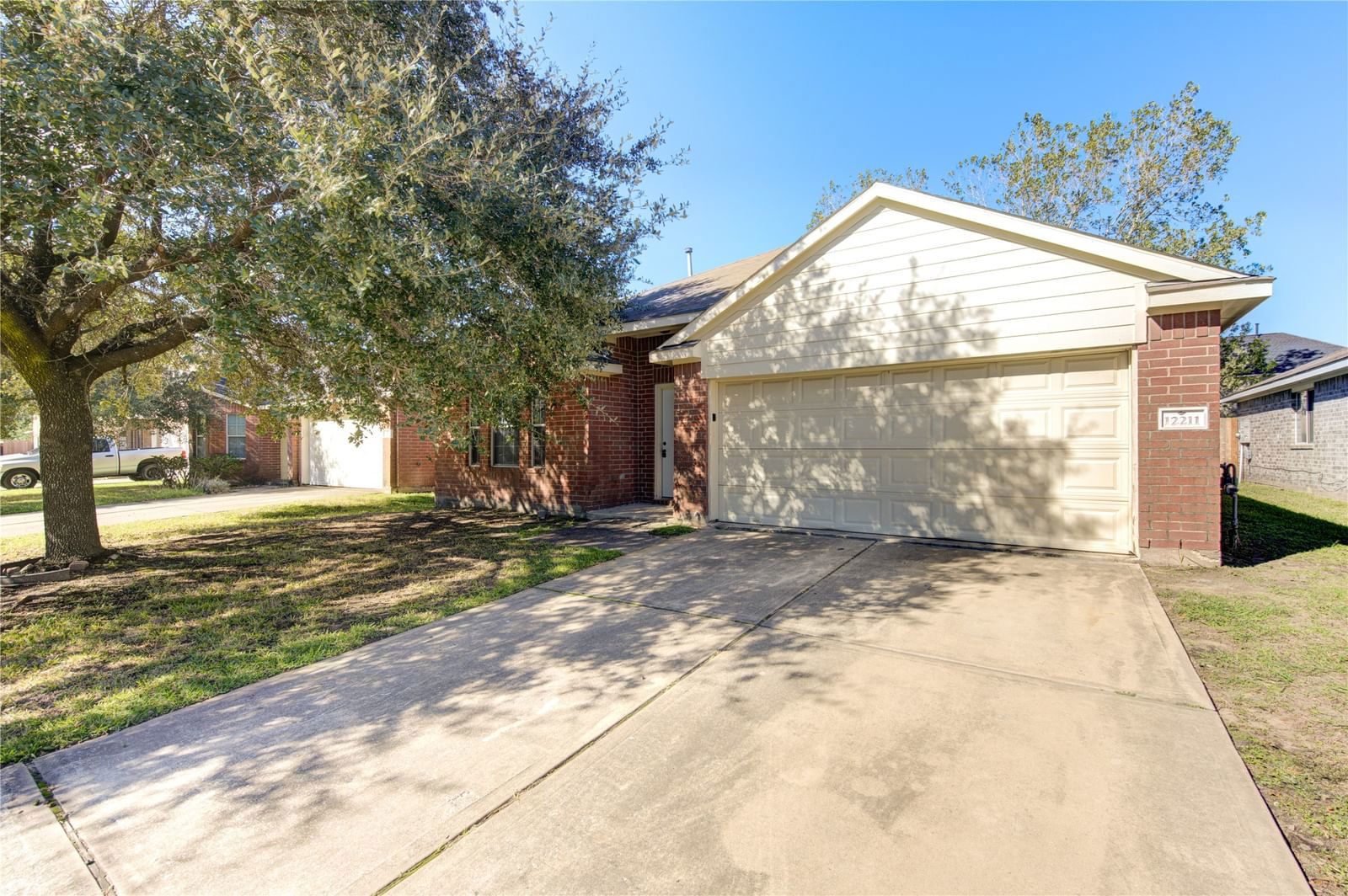 Real estate property located at 12211 Scarlet River, Harris, Village Of Kings Lake Sec 1, Houston, TX, US