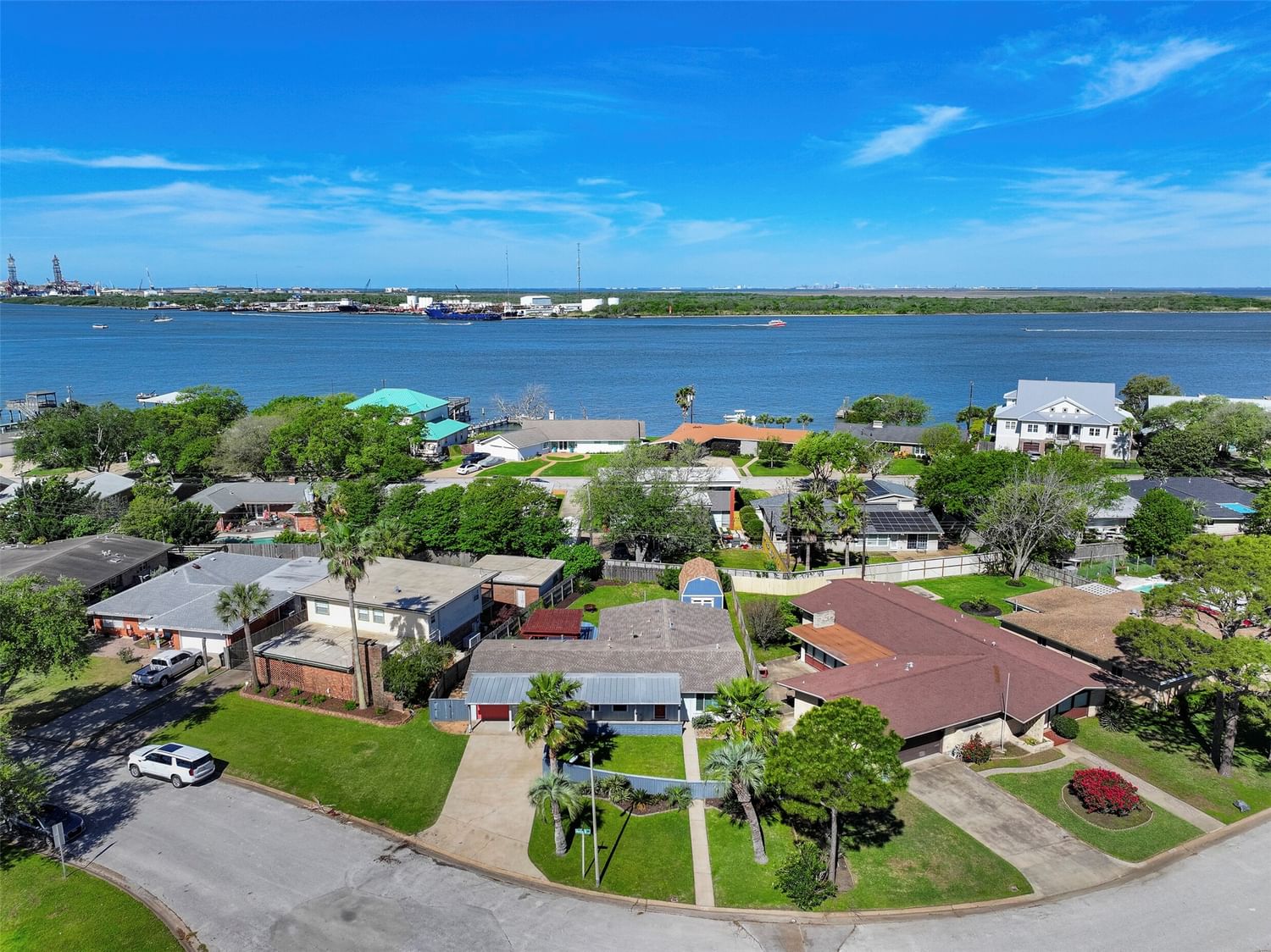 Real estate property located at 1301 Marine, Galveston, Harborview, Galveston, TX, US