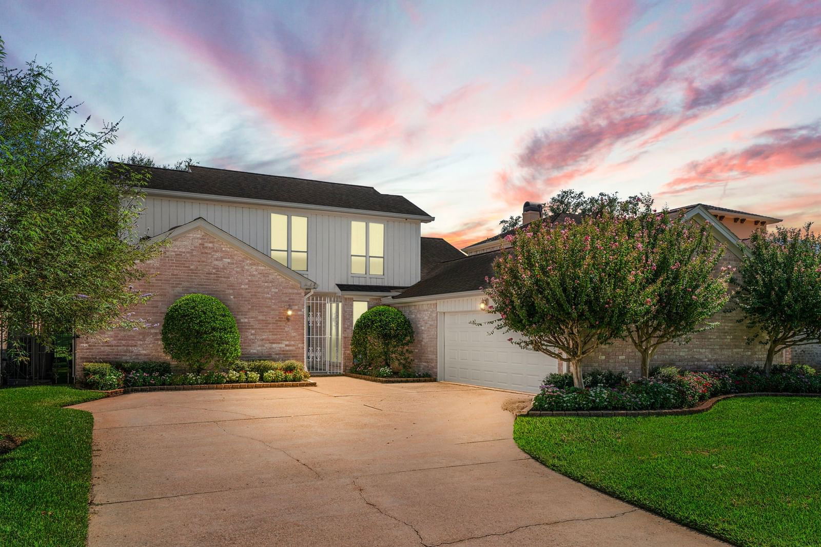 Real estate property located at 10 Crestwood, Fort Bend, Sugar Creek Sec 22, Sugar Land, TX, US