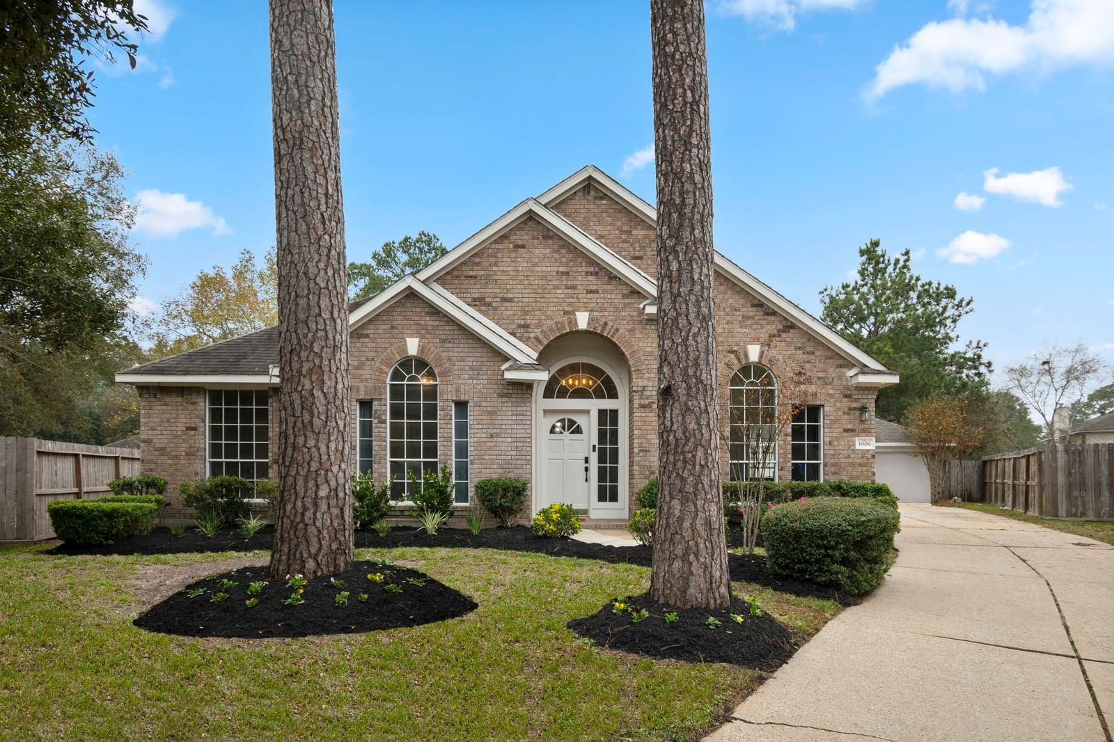 Real estate property located at 1906 Scenic Park, Montgomery, Imperial Oaks 11, Spring, TX, US
